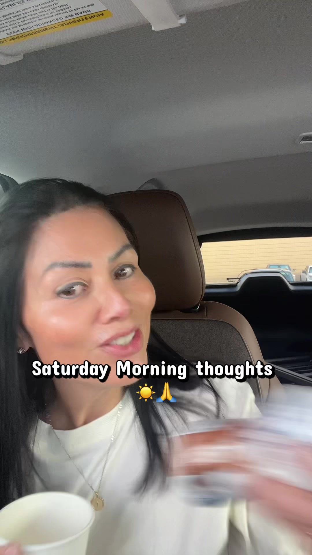 @yvonne.ghalleb ✝️