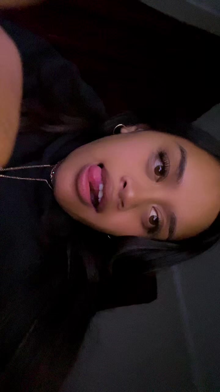 @Unofficial_T