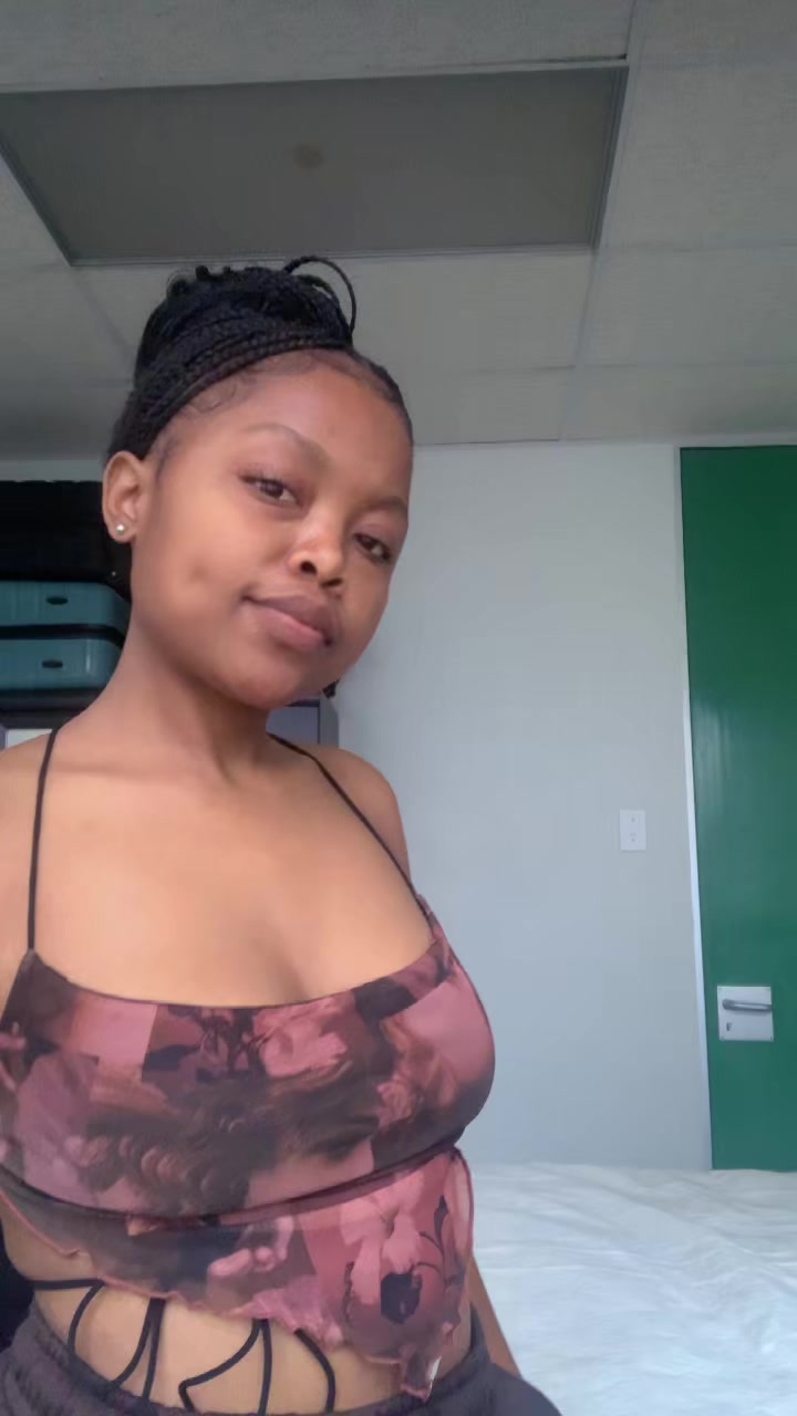 @Mabhengu 💋