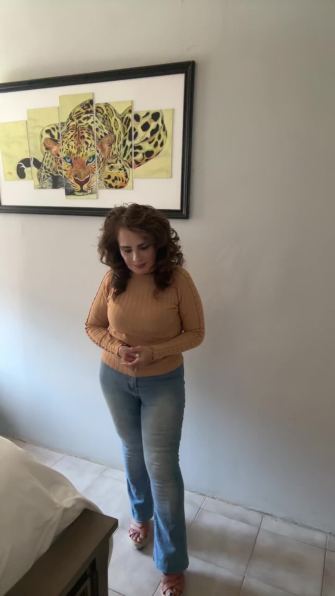 @Ana C. Reyes