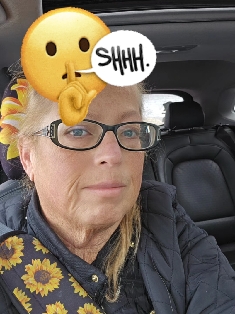 @smrczekmom