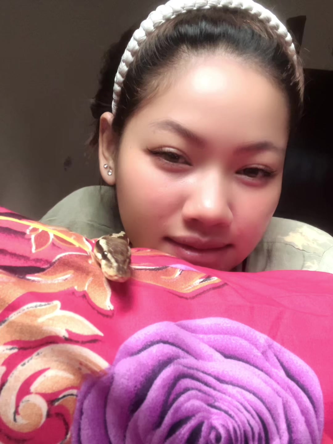 @eyaaa_