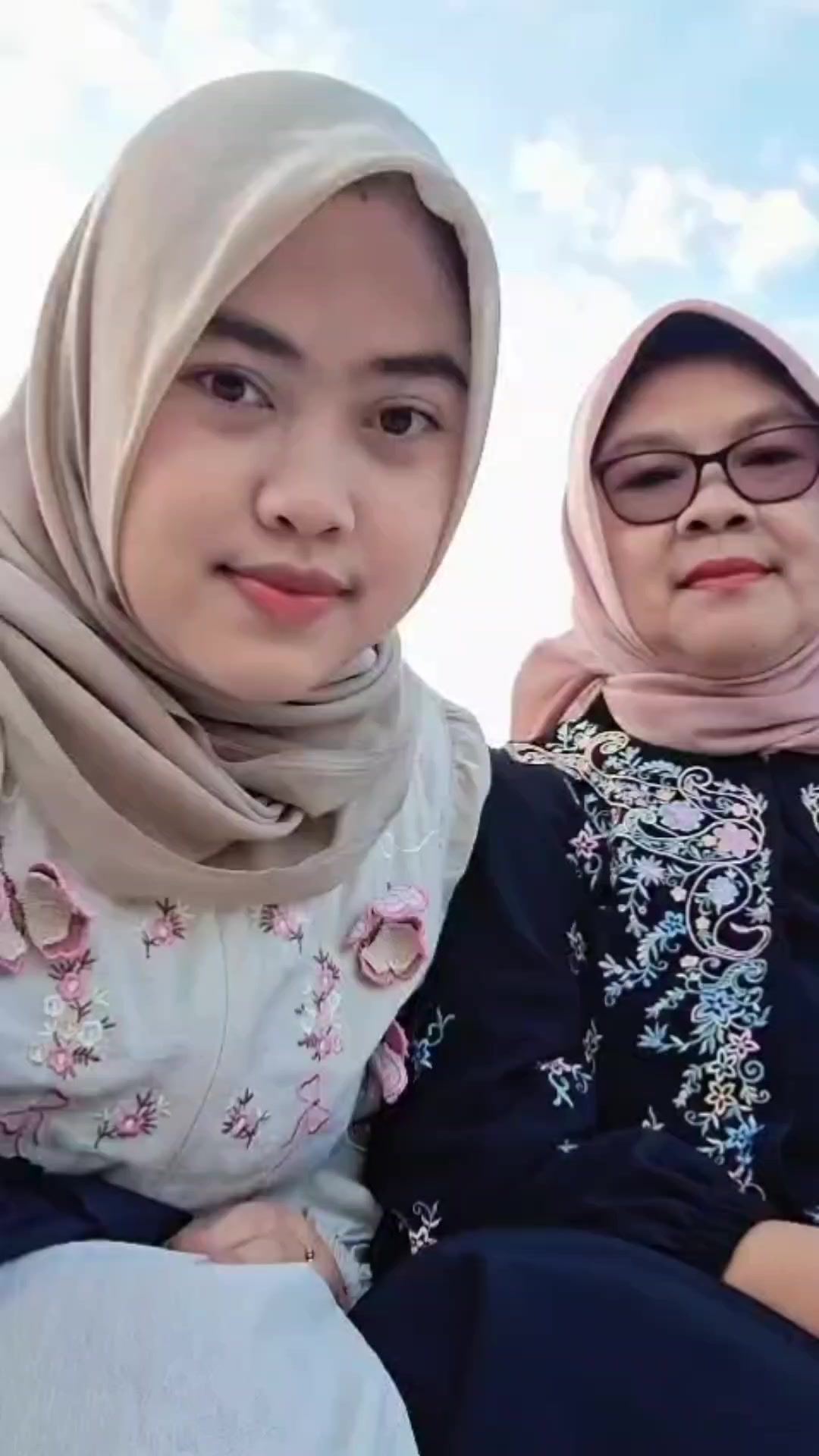 @Susi Lawati Hardy