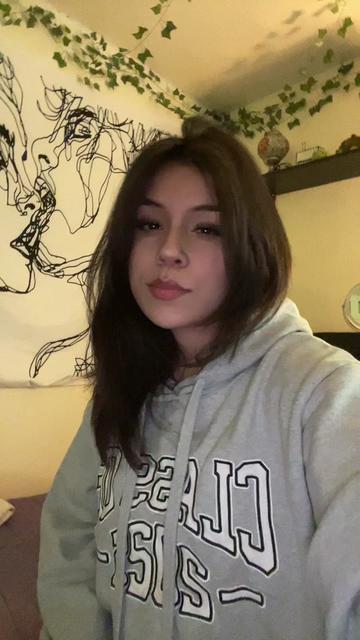 @🎧