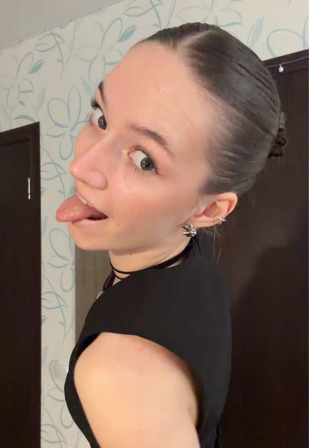 @Викса🐈&zwj;⬛