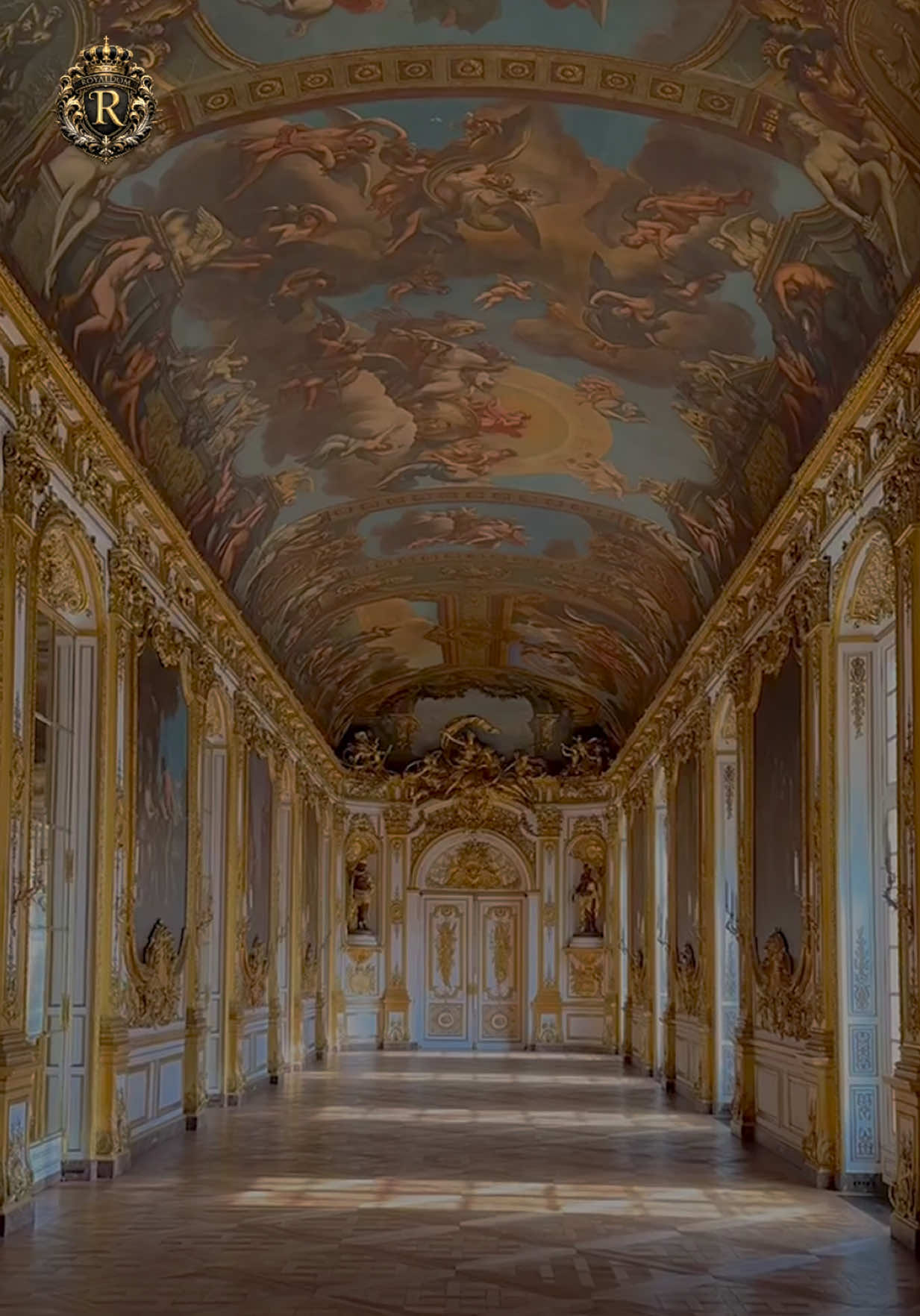 @𝐑𝐎𝐘𝐀𝐋𝐃𝐎𝐌