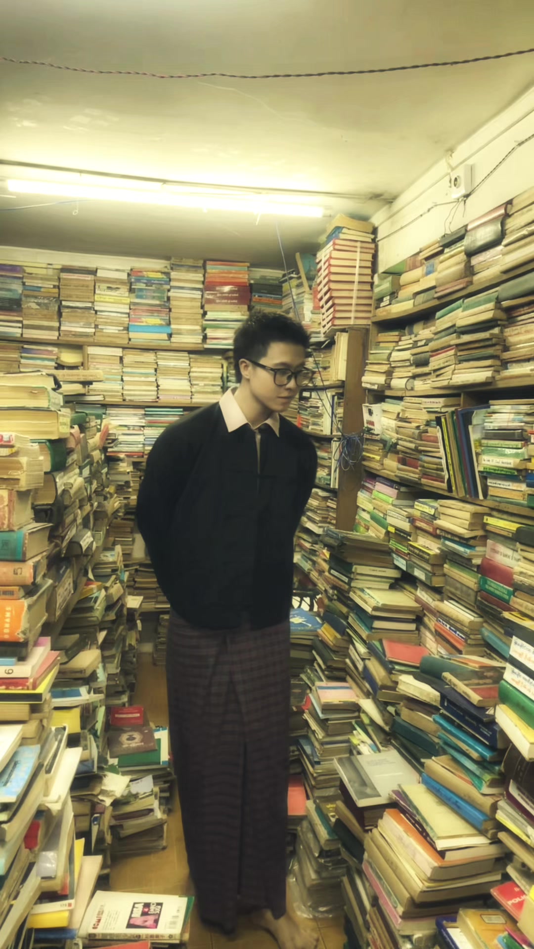 @Hlann Htet Aung👾