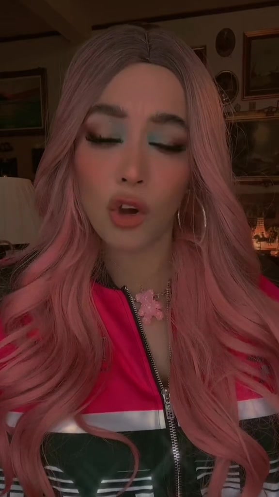 @Alejandra😎✌️