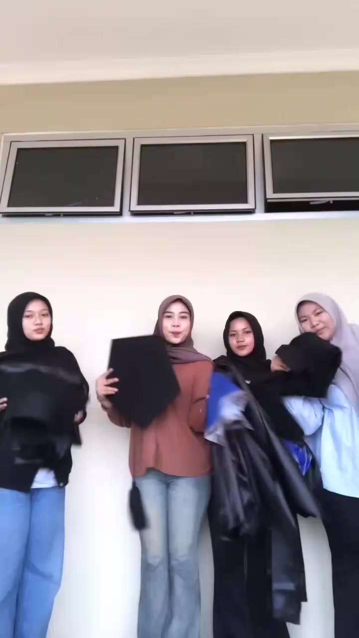 @Laa