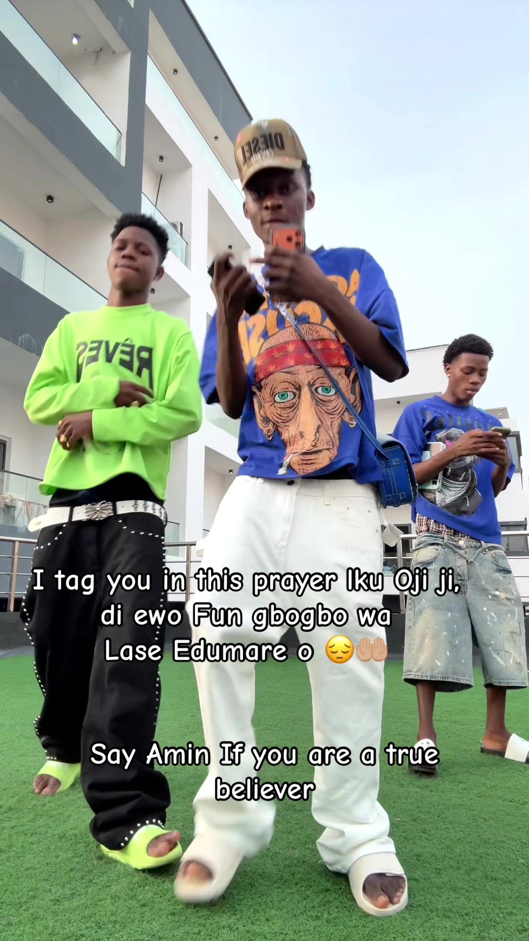 @ENIOLA 🪖💚🧃