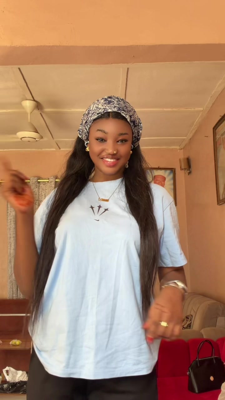 @Binta 👩officiel ❤️🦋