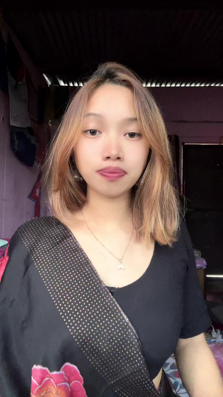 @Rozzy💞