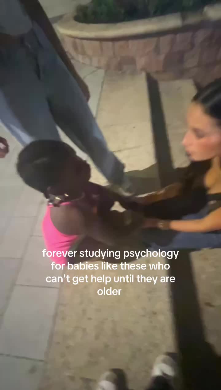 @avaluelleee