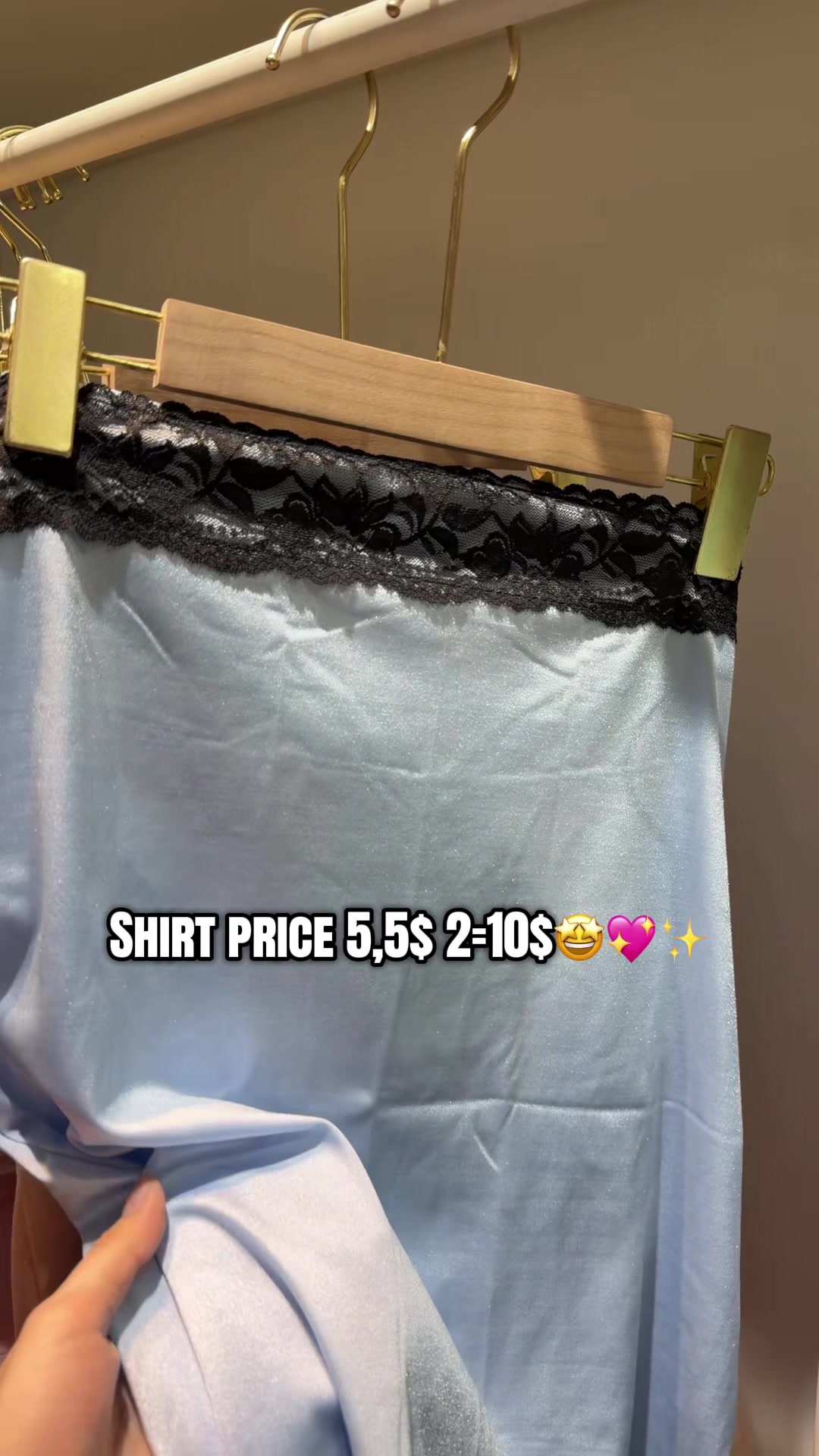@jiwonclothes