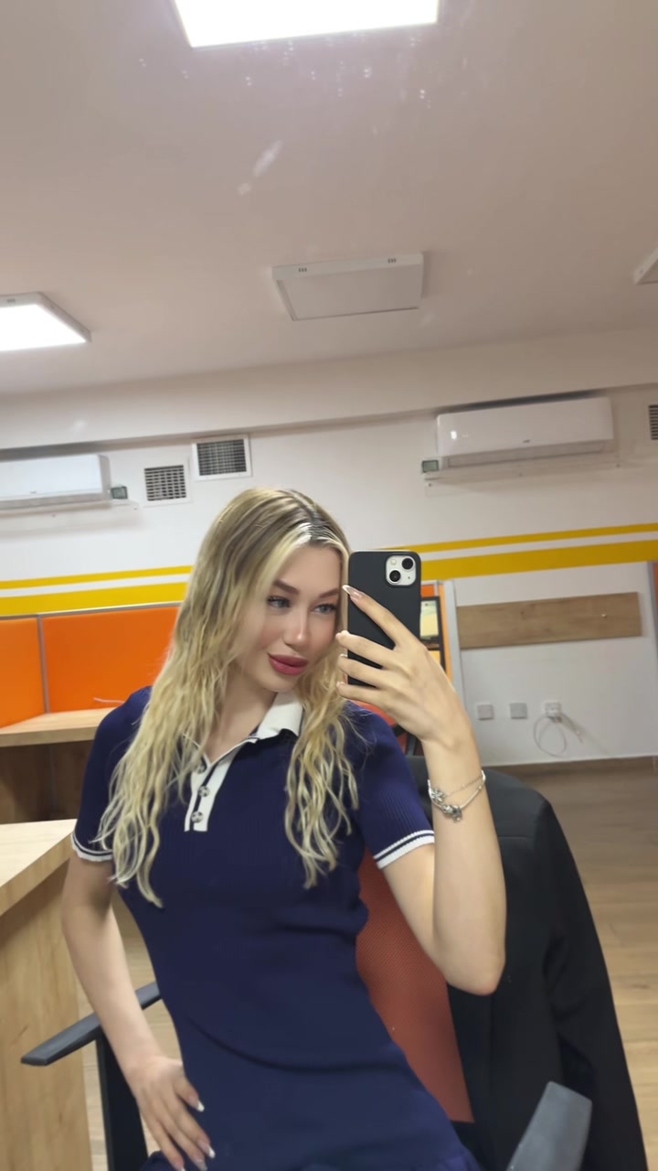 @_ilaydn