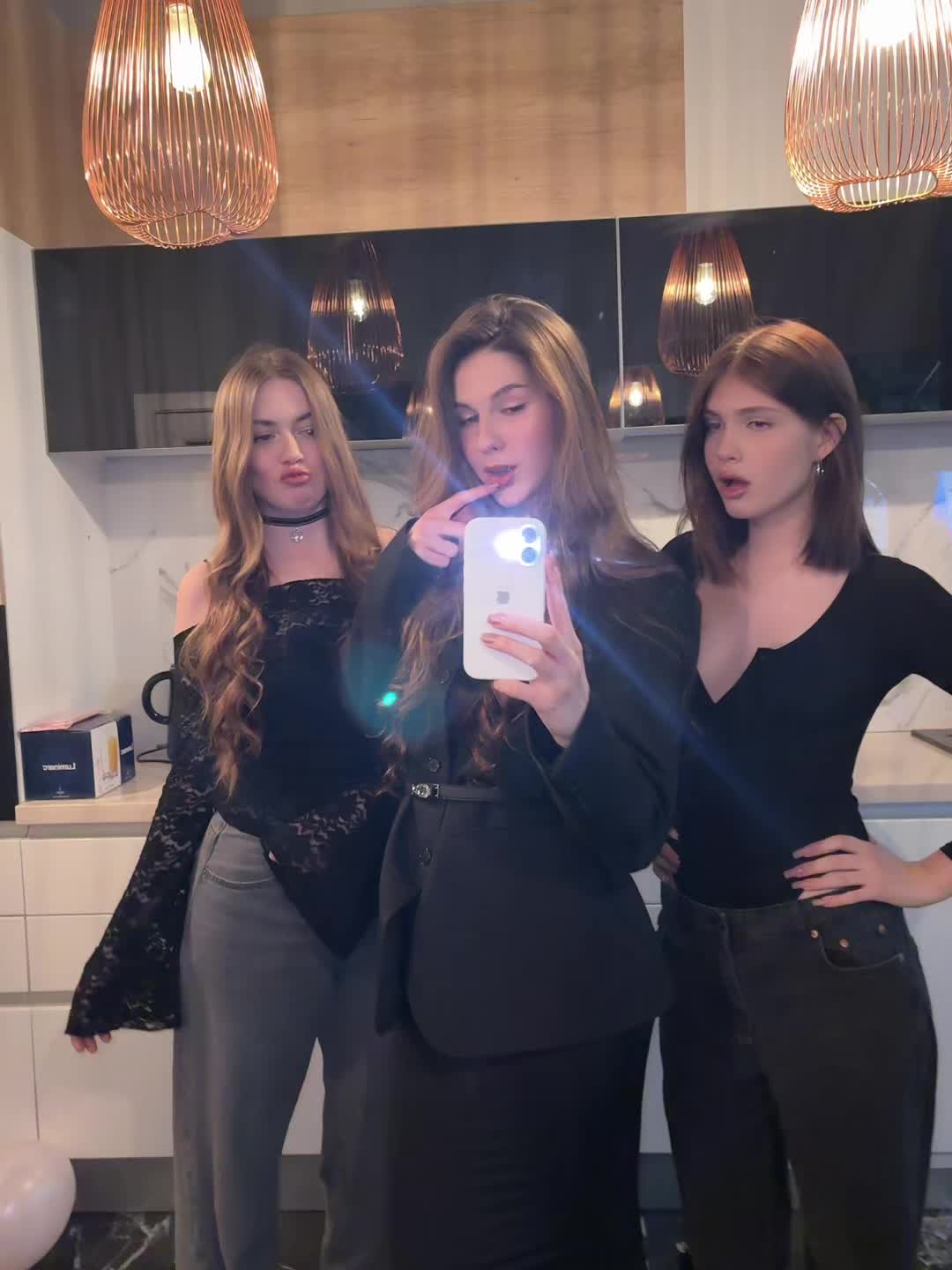 @02annushka02