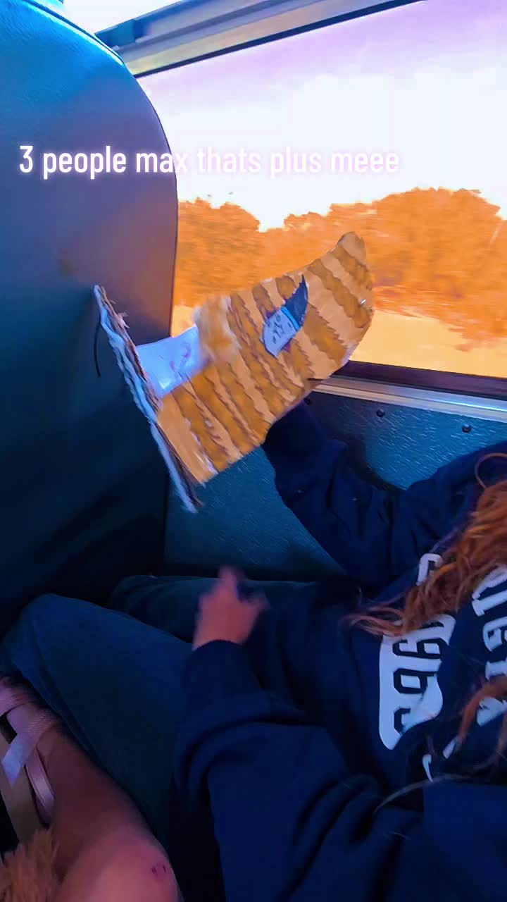 @hazhaz341