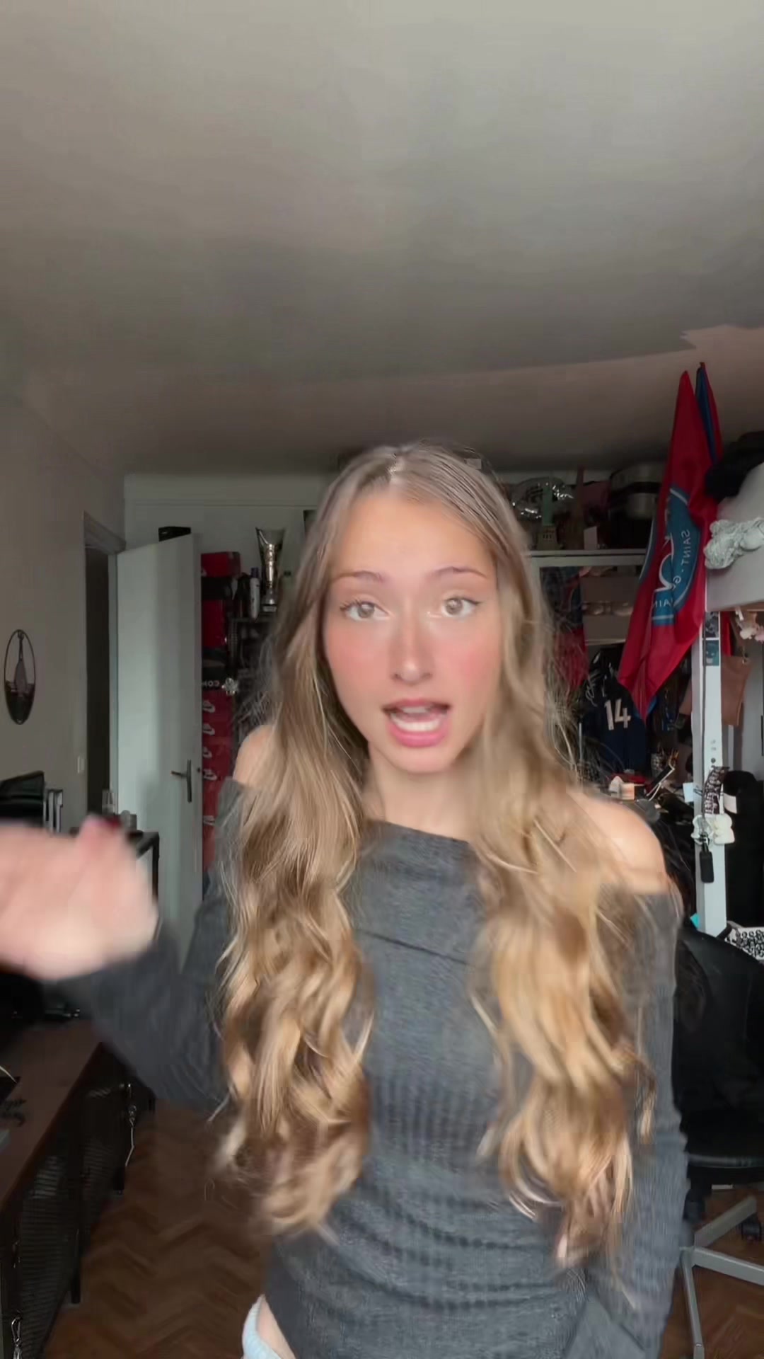 @𝐓 𝐇 𝐀 𝐈 𝐒