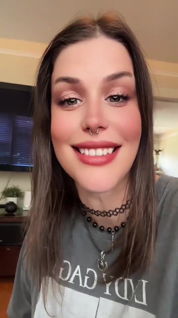 @SmileySarah32 🤡