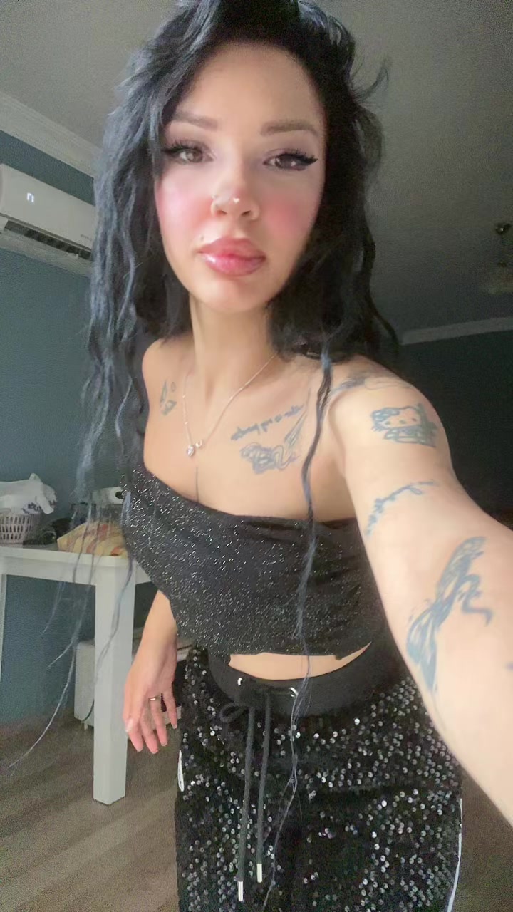 @Eceazra