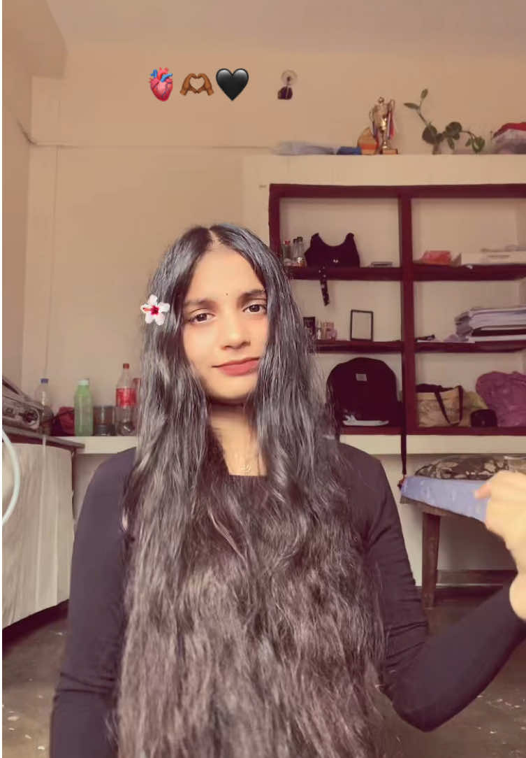 @ûñíqüê qūêèñ 👑🦋🦚