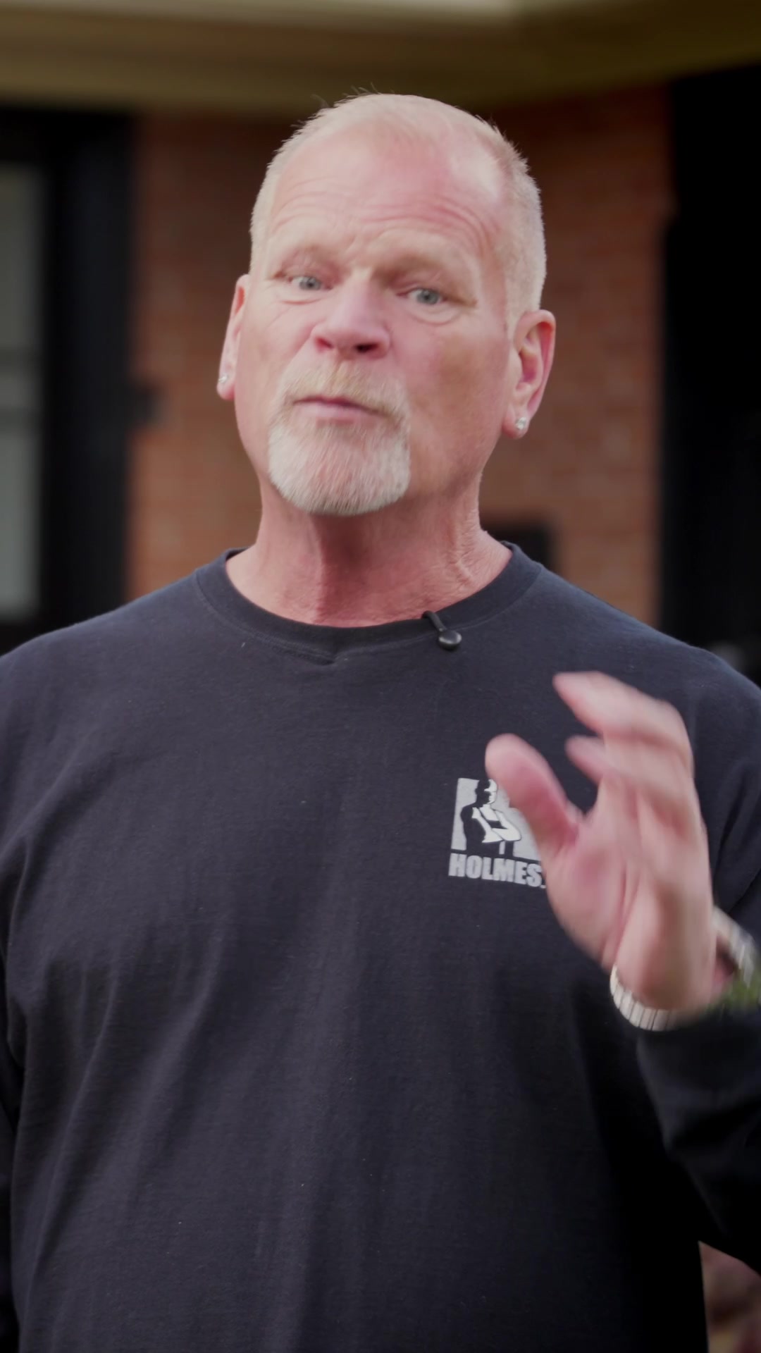 @Mike Holmes
