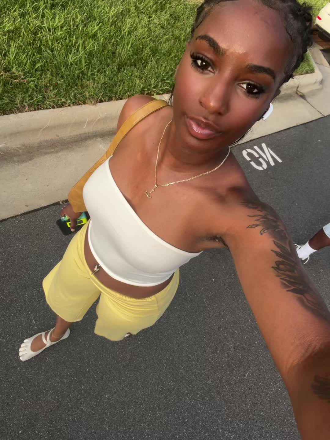 @lauryntierre