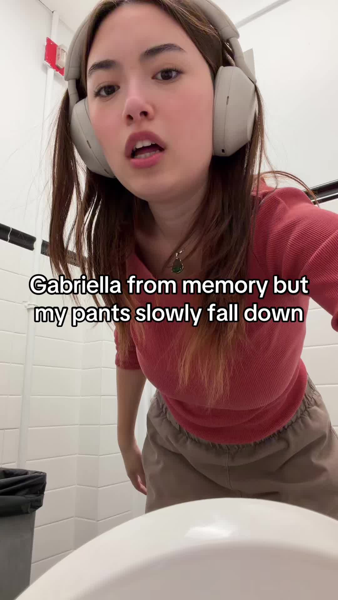 @chloe