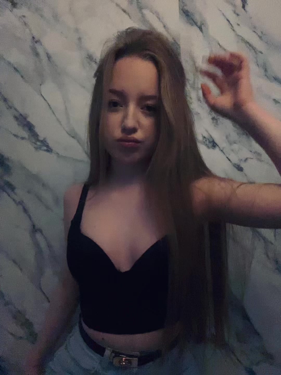@🫦