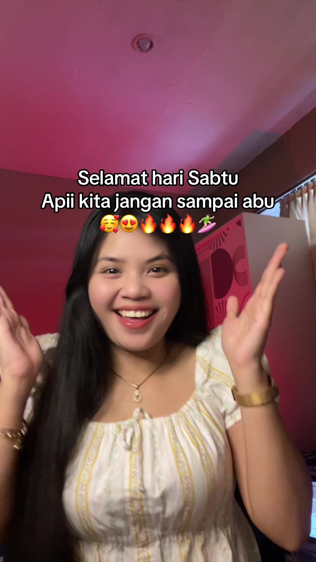@Michelle Kolondam🏄🏽♀️
