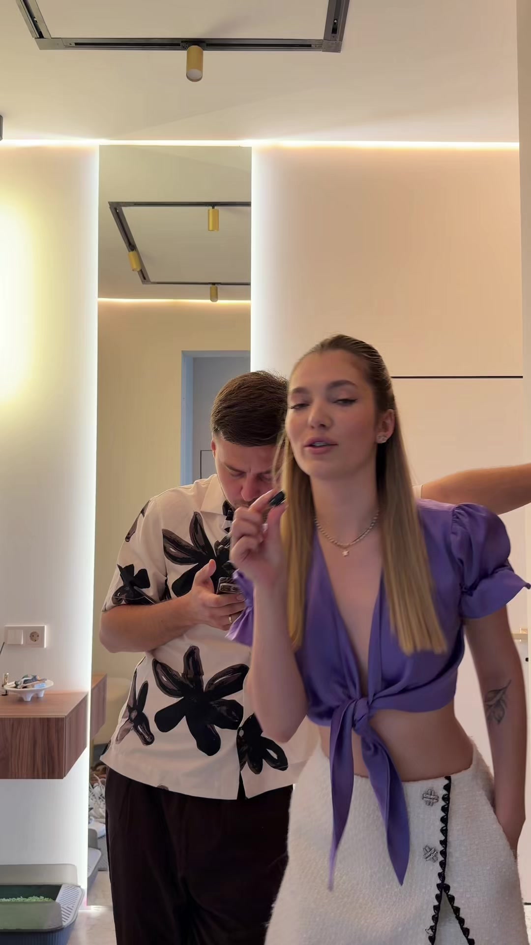 @Vikisaay