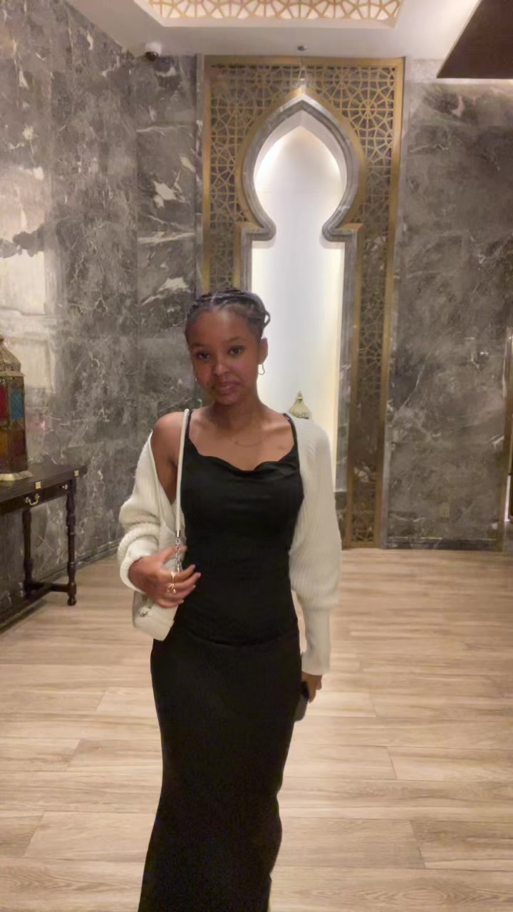 @yanu𖣂