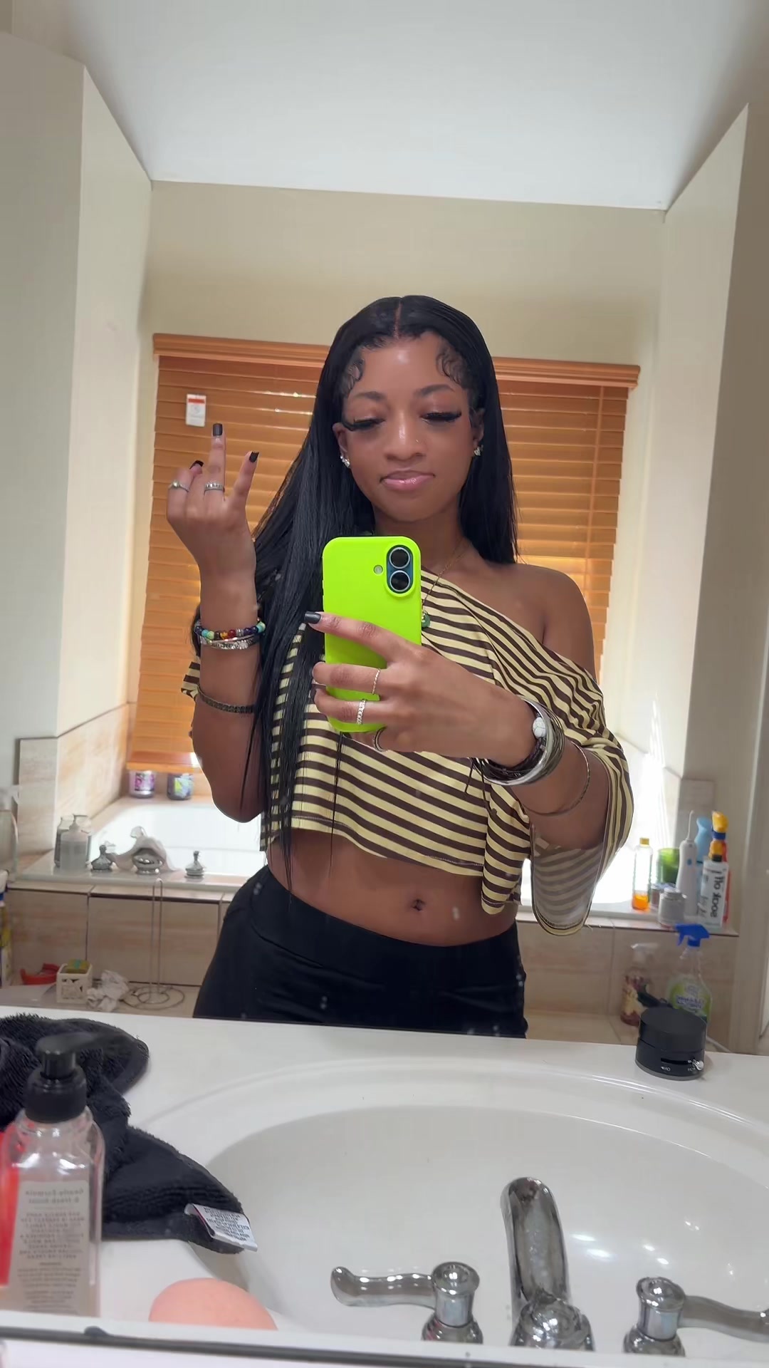@jaylxwaylaa