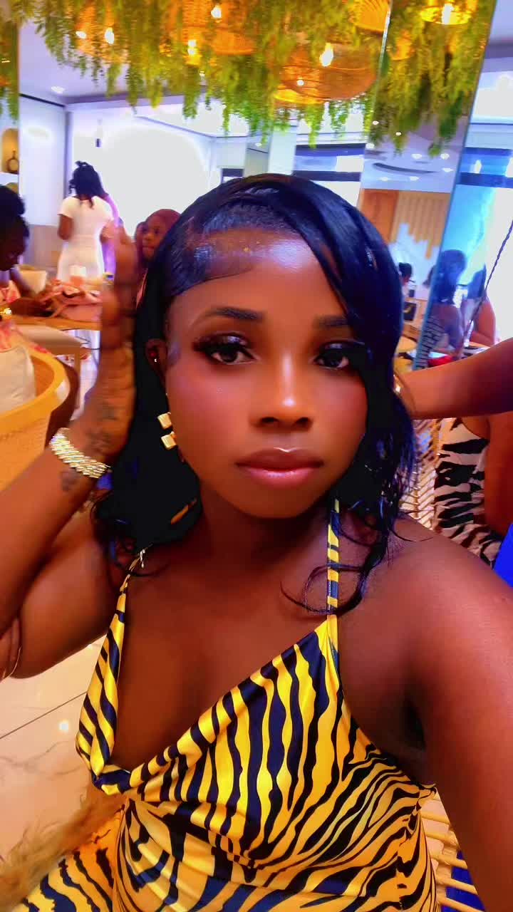 @pretty Visha❤