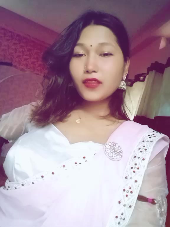 @Ãttítûdë qùêēñ 👑 (Ñîtī 😘❣️)