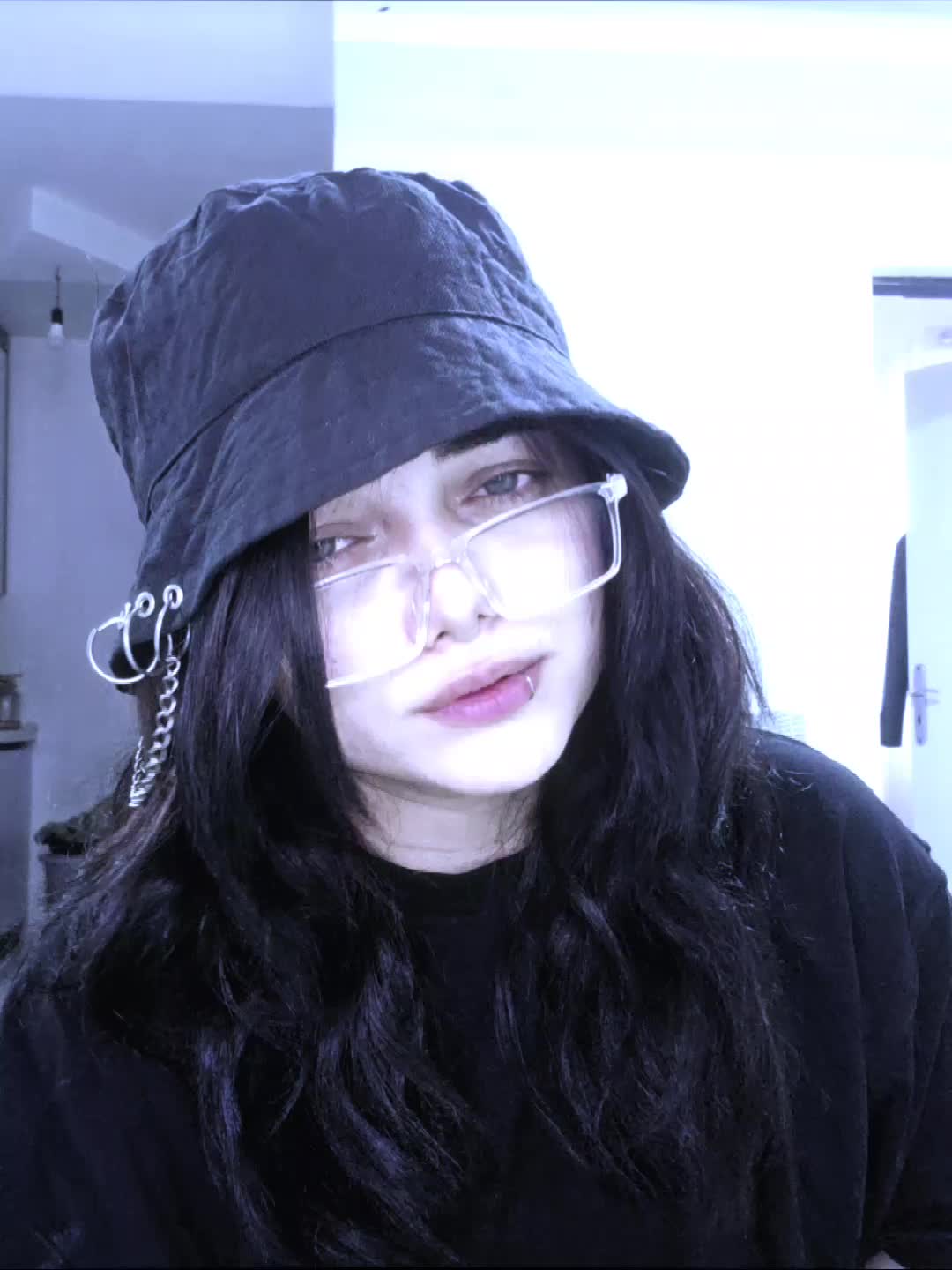 @Simperツ