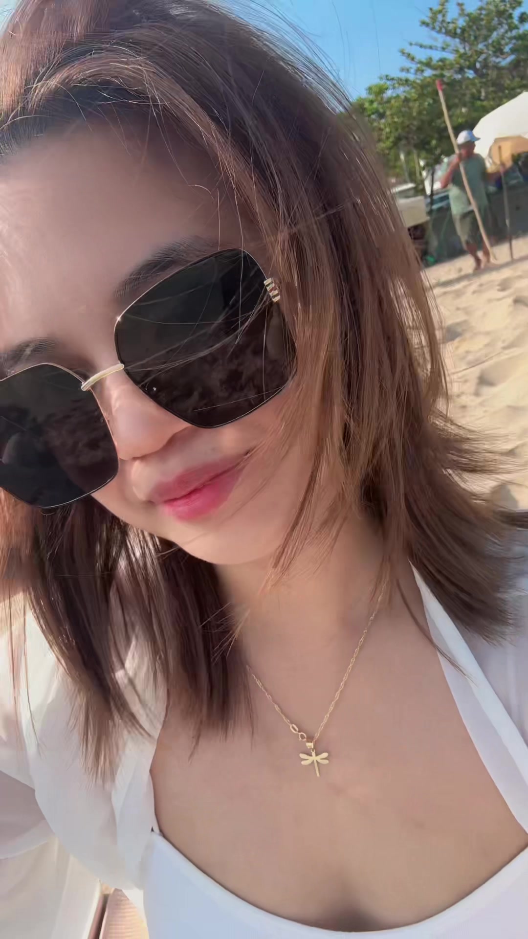 @Marie 🦋