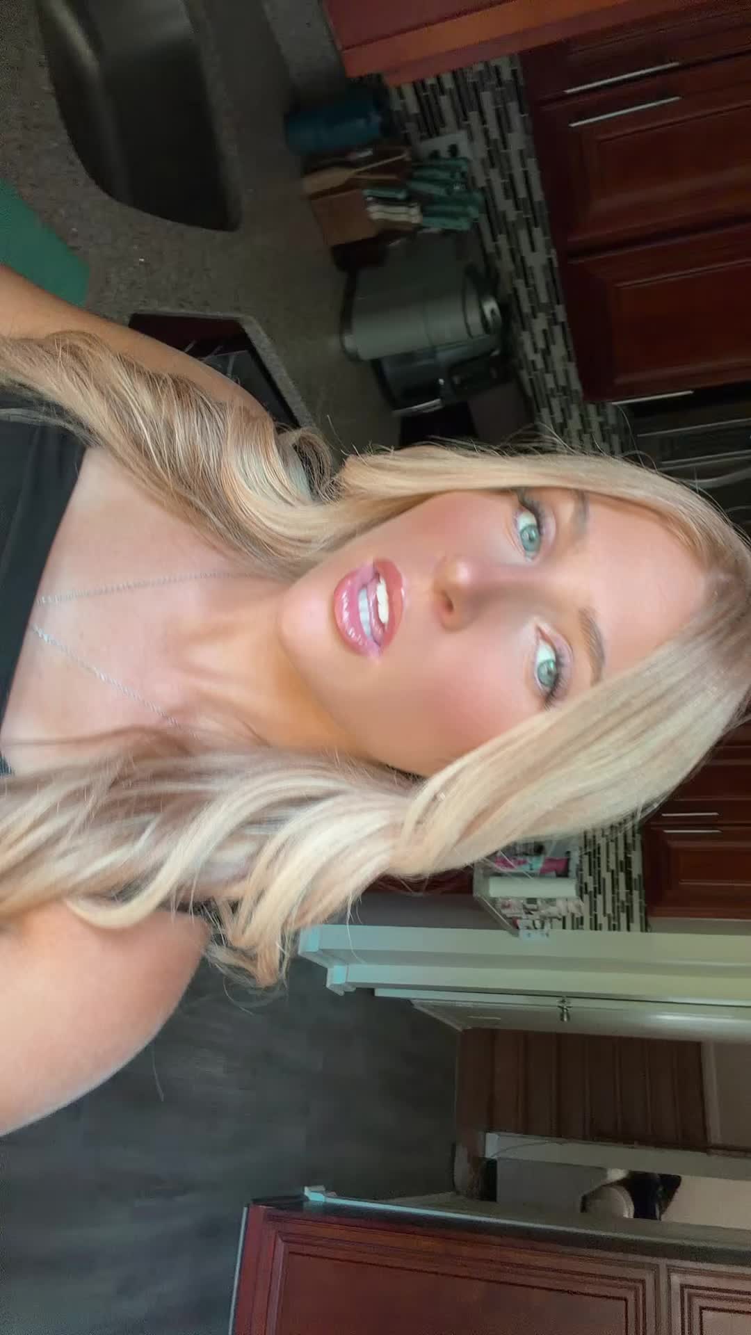 @Nicolecamm