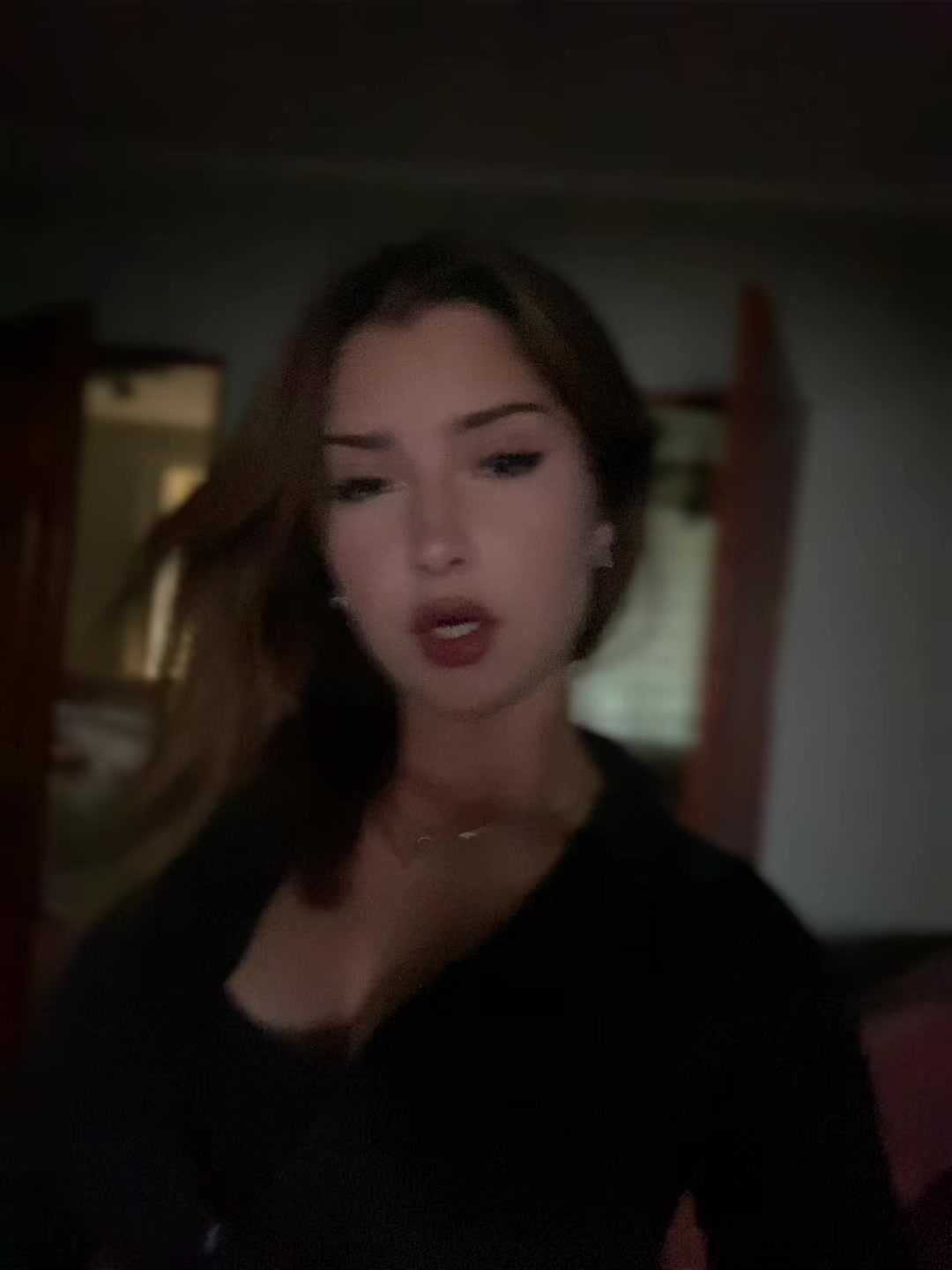 @❦