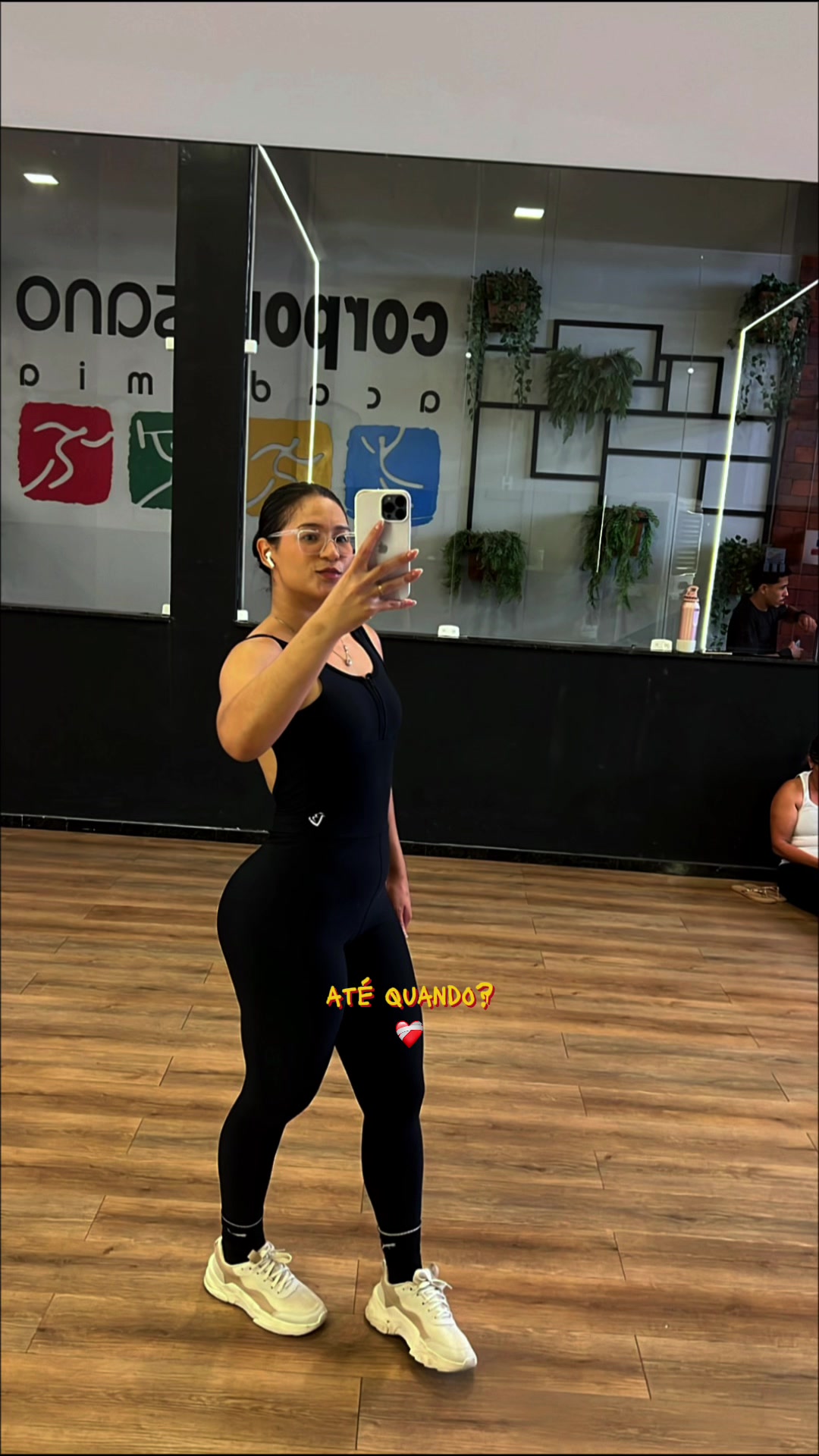 @niviaferreira36