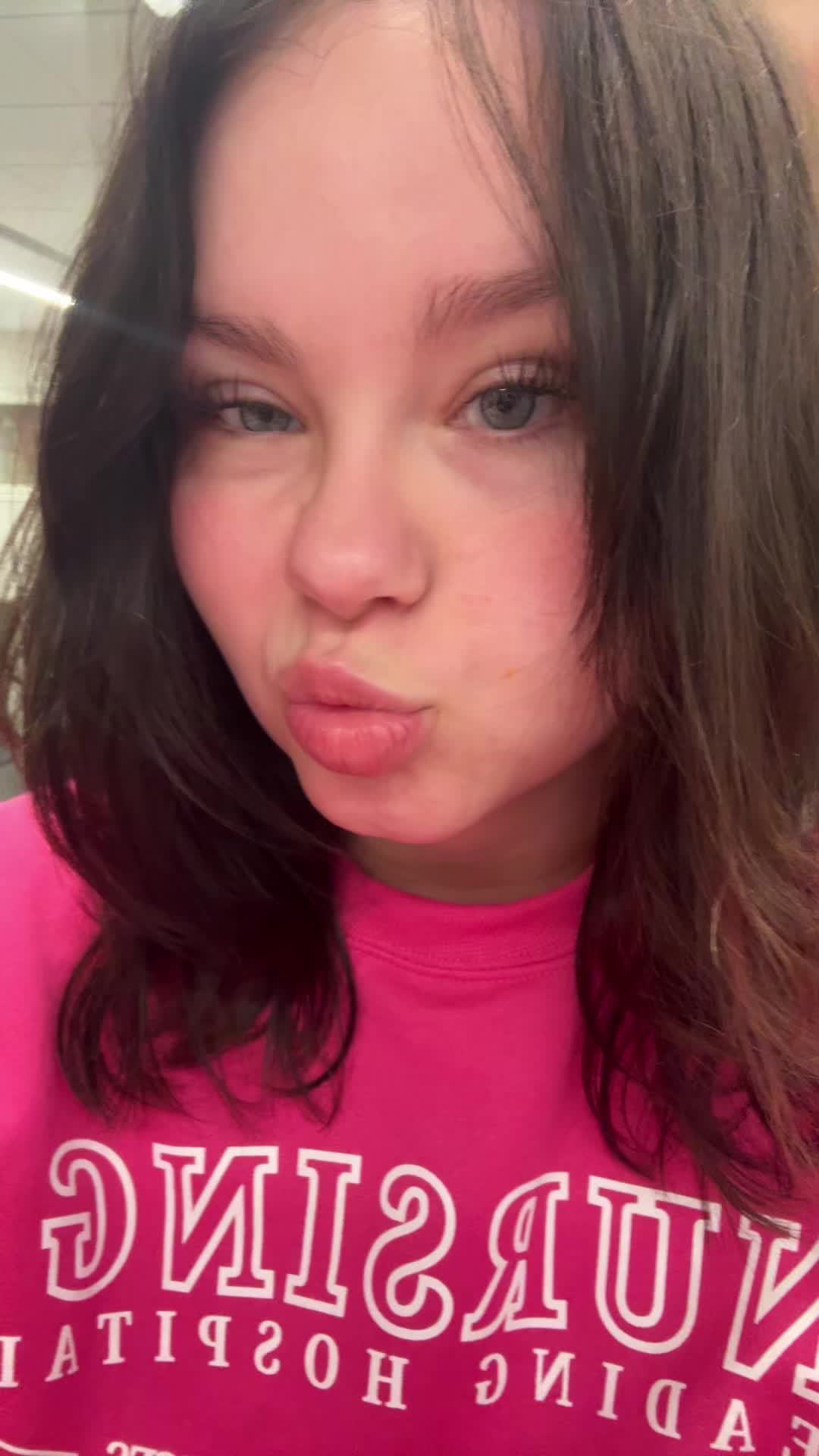 @jazzyjulie
