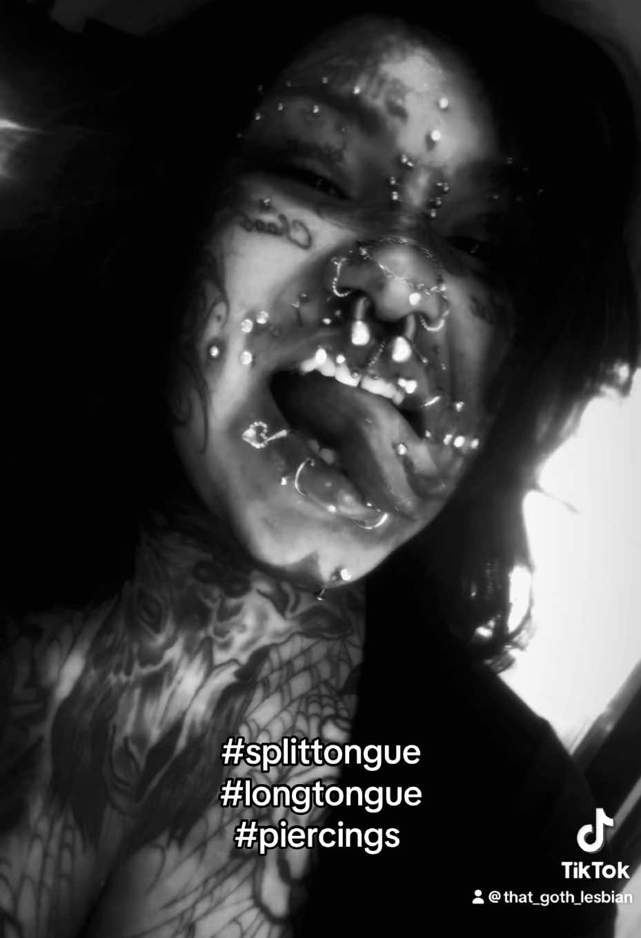 @that_goth_lesbian