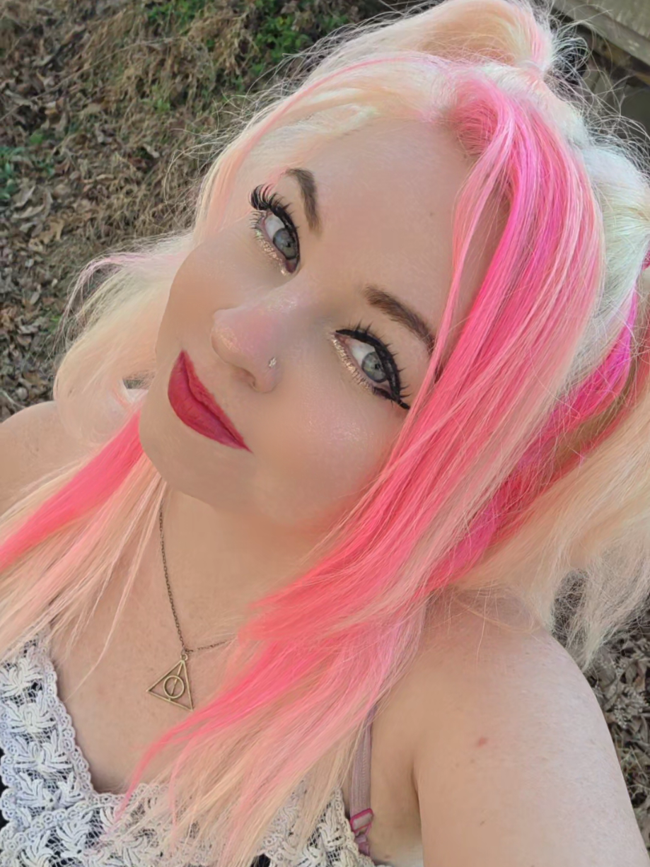 @💫🦋⭐leahpunkypinkgirl⭐🦋💫