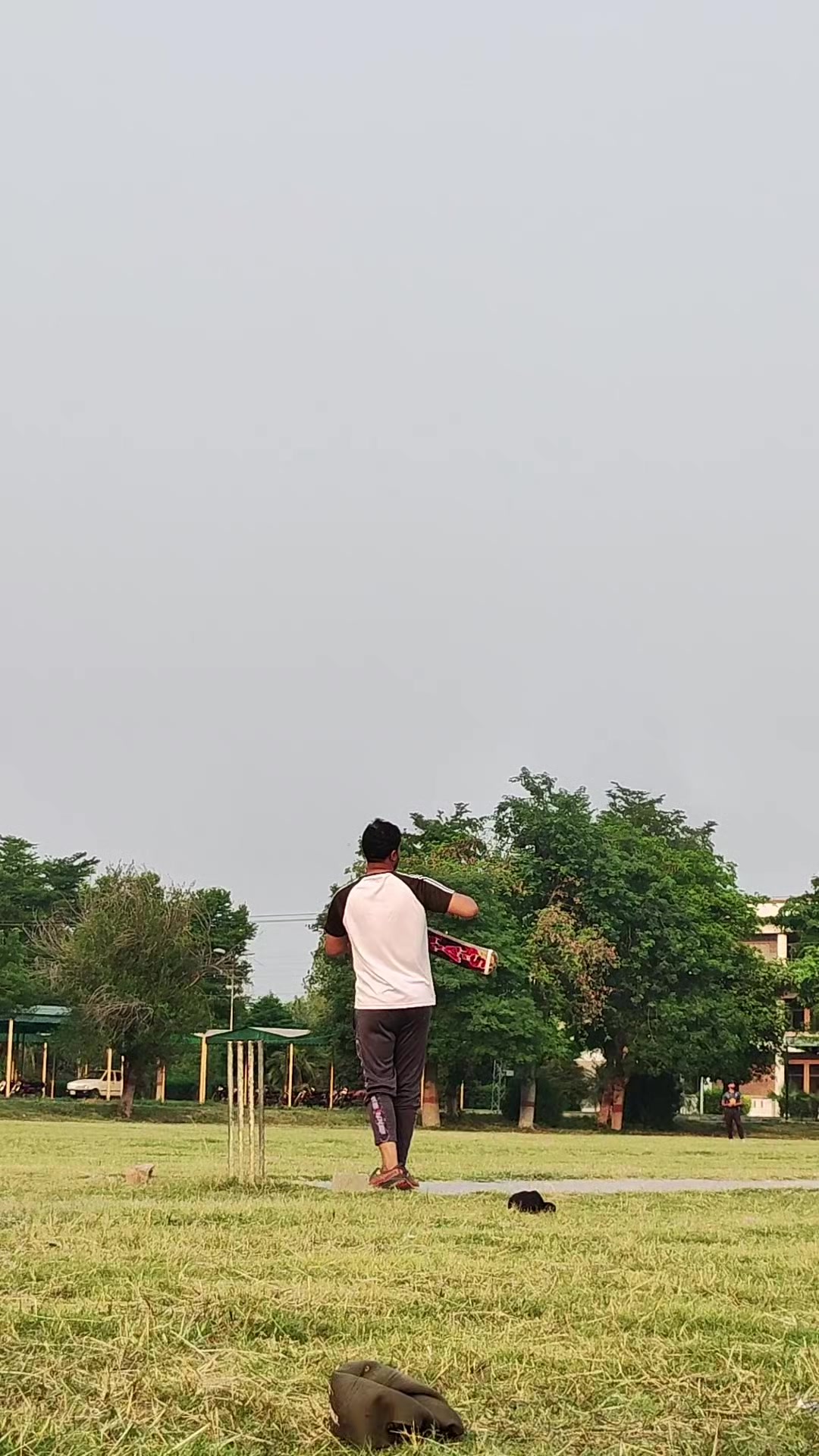 @𝙈𝙎 𝘼𝙒𝘼𝙉 😎05👑