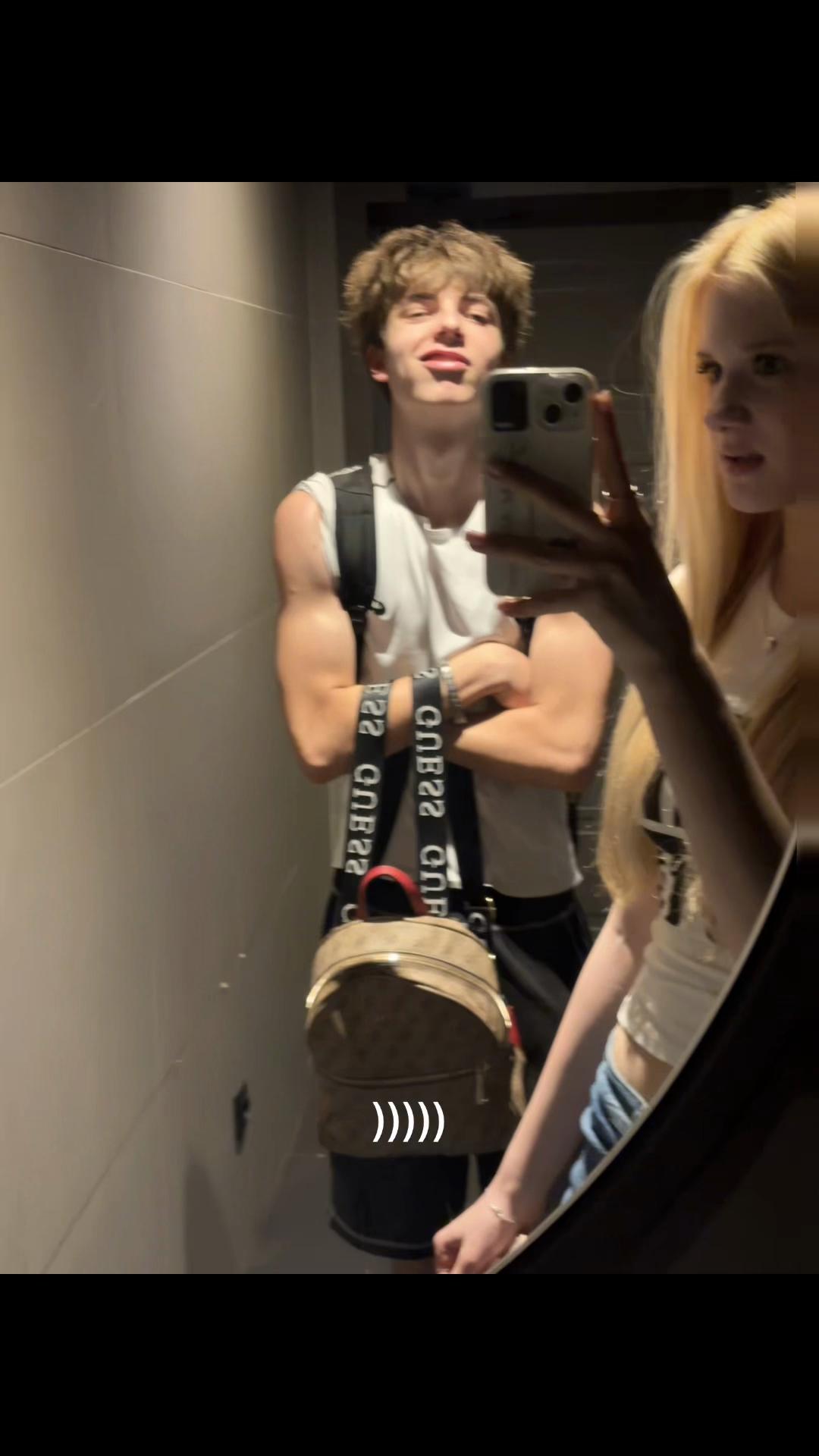 @светлая
