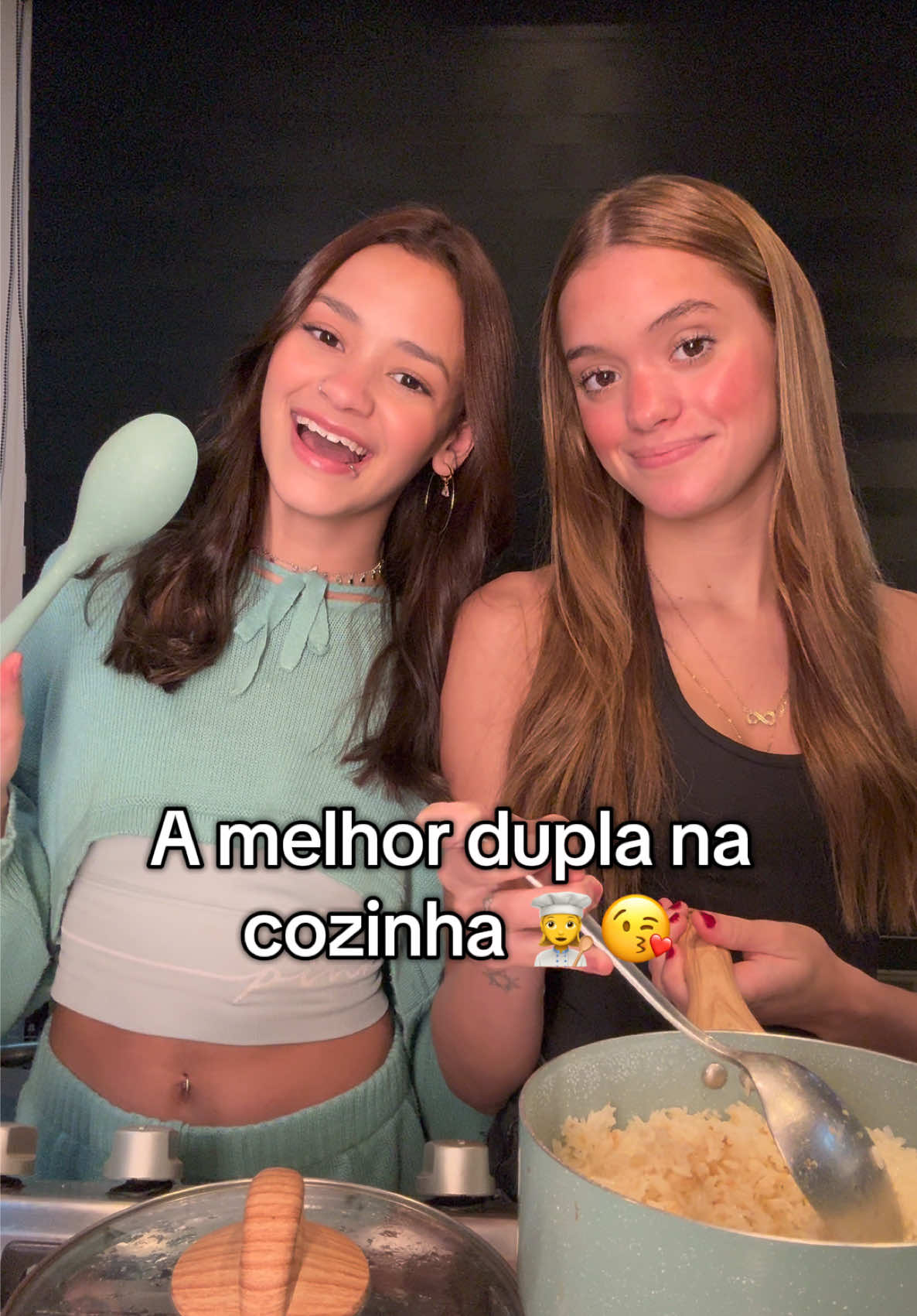 @Millena e Manu Maia
