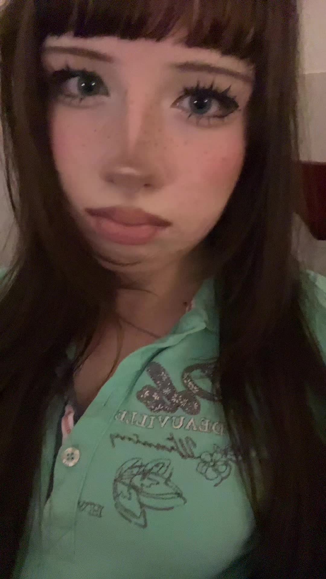 @nicole