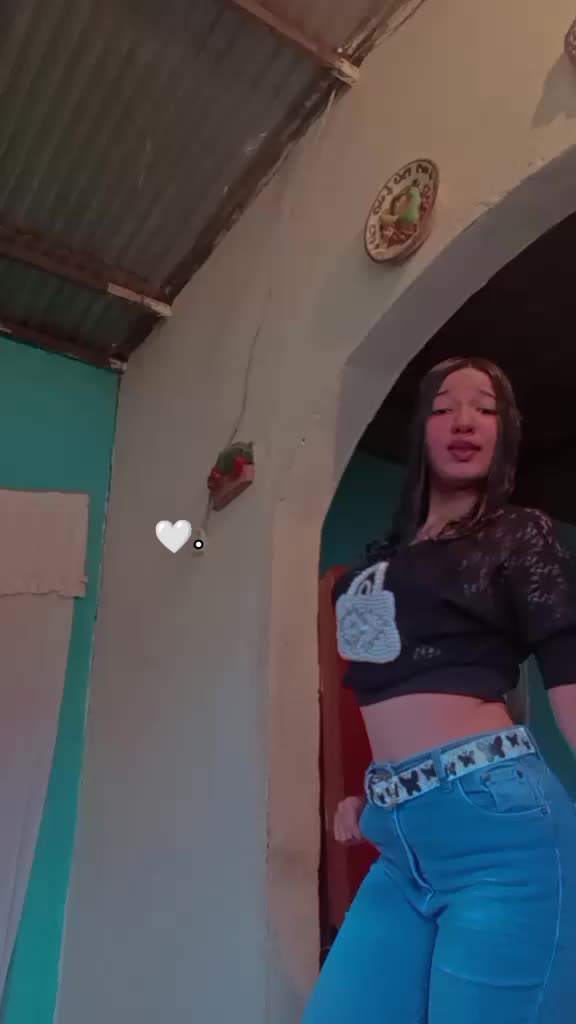 @Nazareth González 🇻🇪.