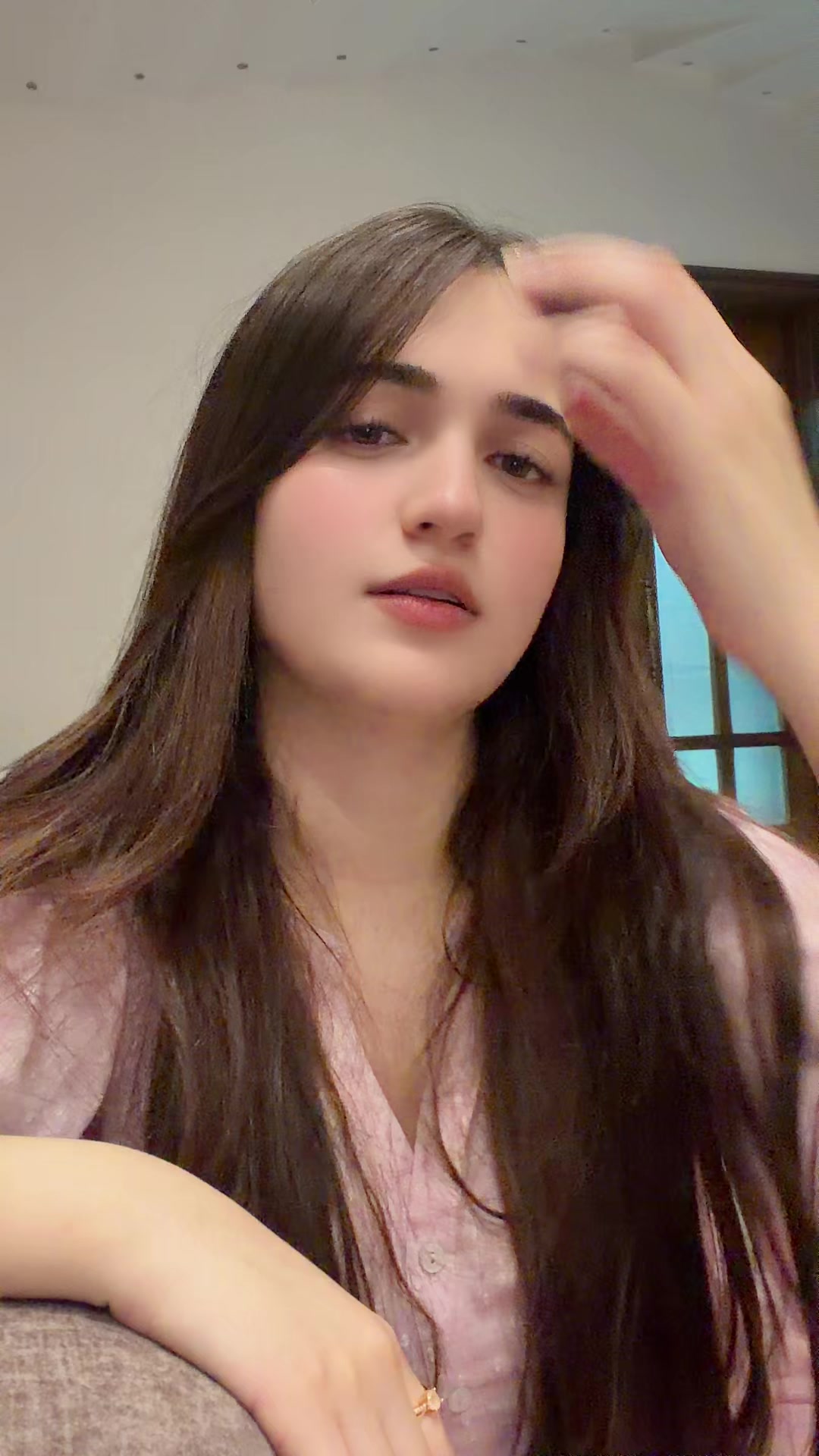 @aizakhaannn_