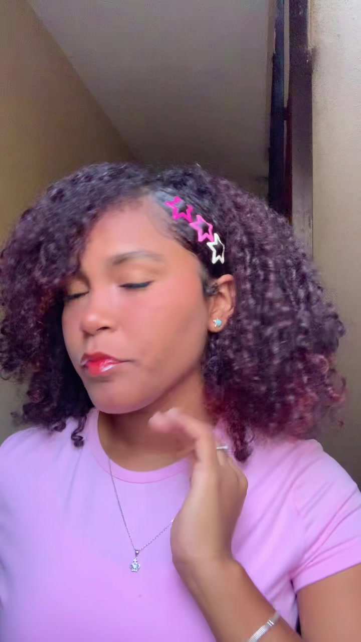 @María